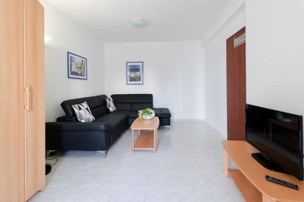Apartments Gloria Врсар Экстерьер фото
