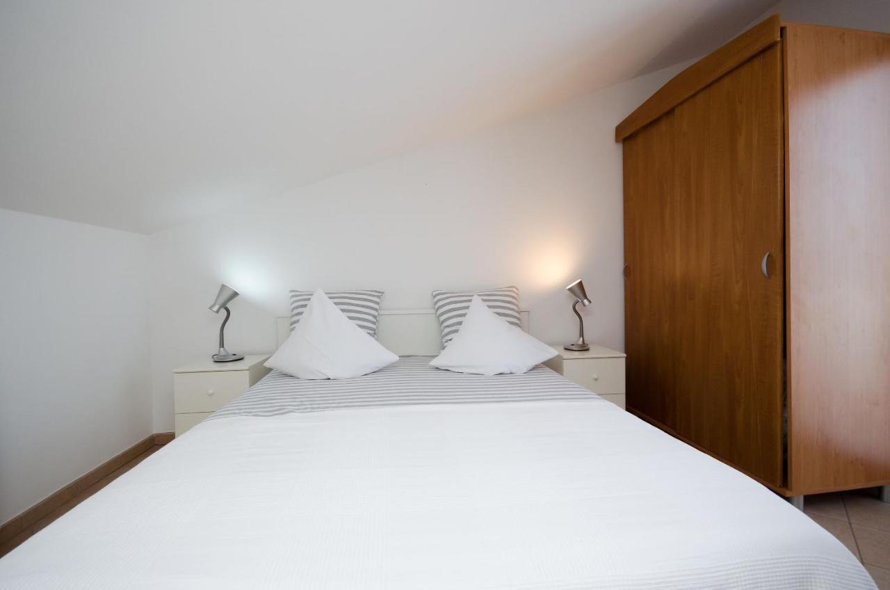 Apartments Gloria Врсар Экстерьер фото