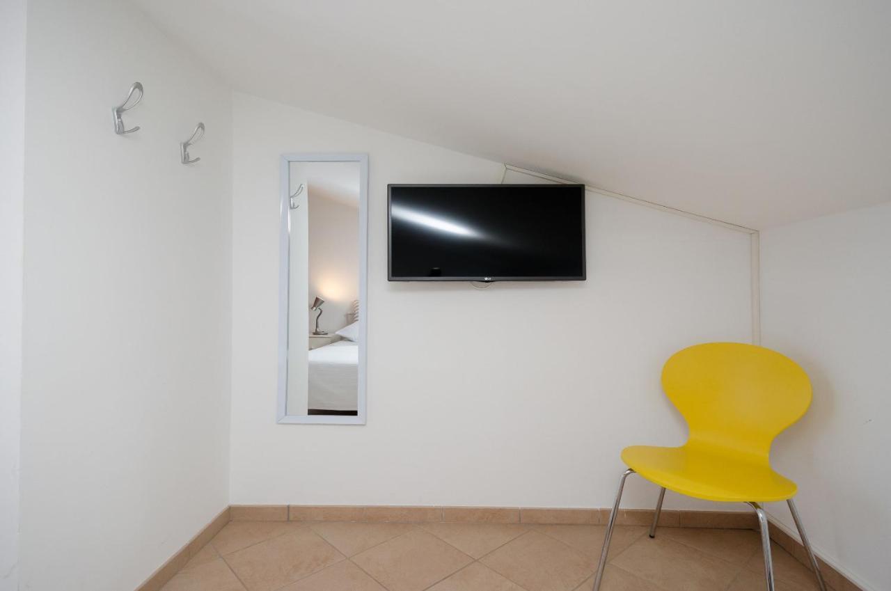 Apartments Gloria Врсар Экстерьер фото
