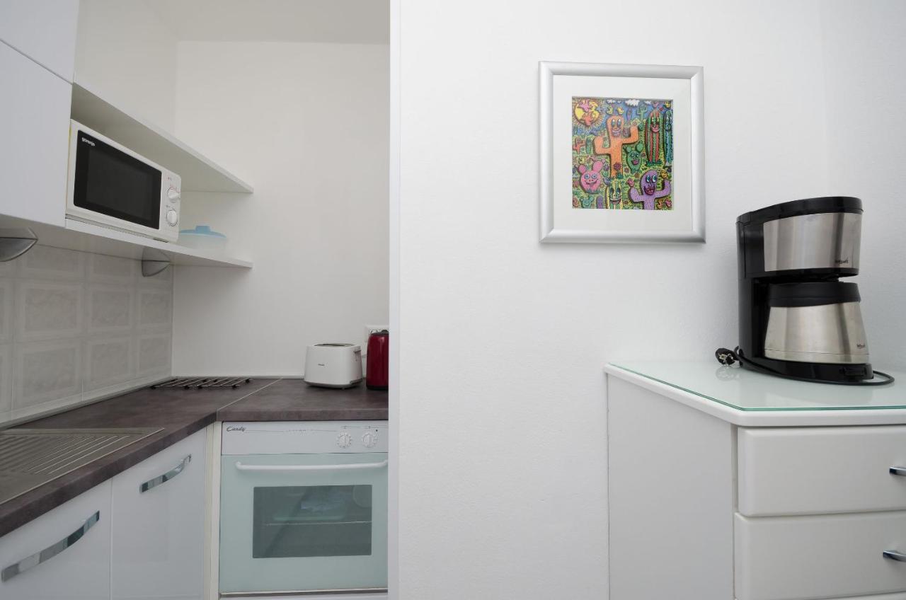 Apartments Gloria Врсар Экстерьер фото